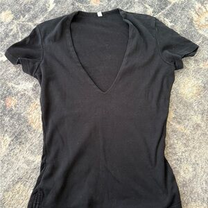Vintage James Perse Deep V-Neck Black Tee - Size 2